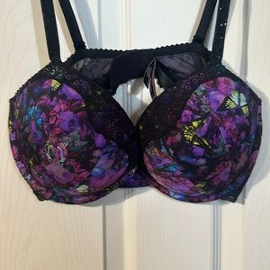 Victory Secret Very Sexy Bra